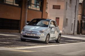 Fiat 500 Hybrid Launch Edition 2020 года  (UK)